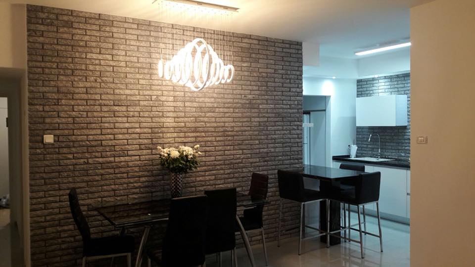 בריקים - קיר דקורטיבי